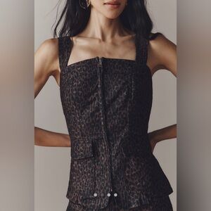 NWT Pilcro Anthropologie Leopard Zip Front Fitted Tank Small